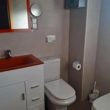 El Pisito De Irene Apartment *